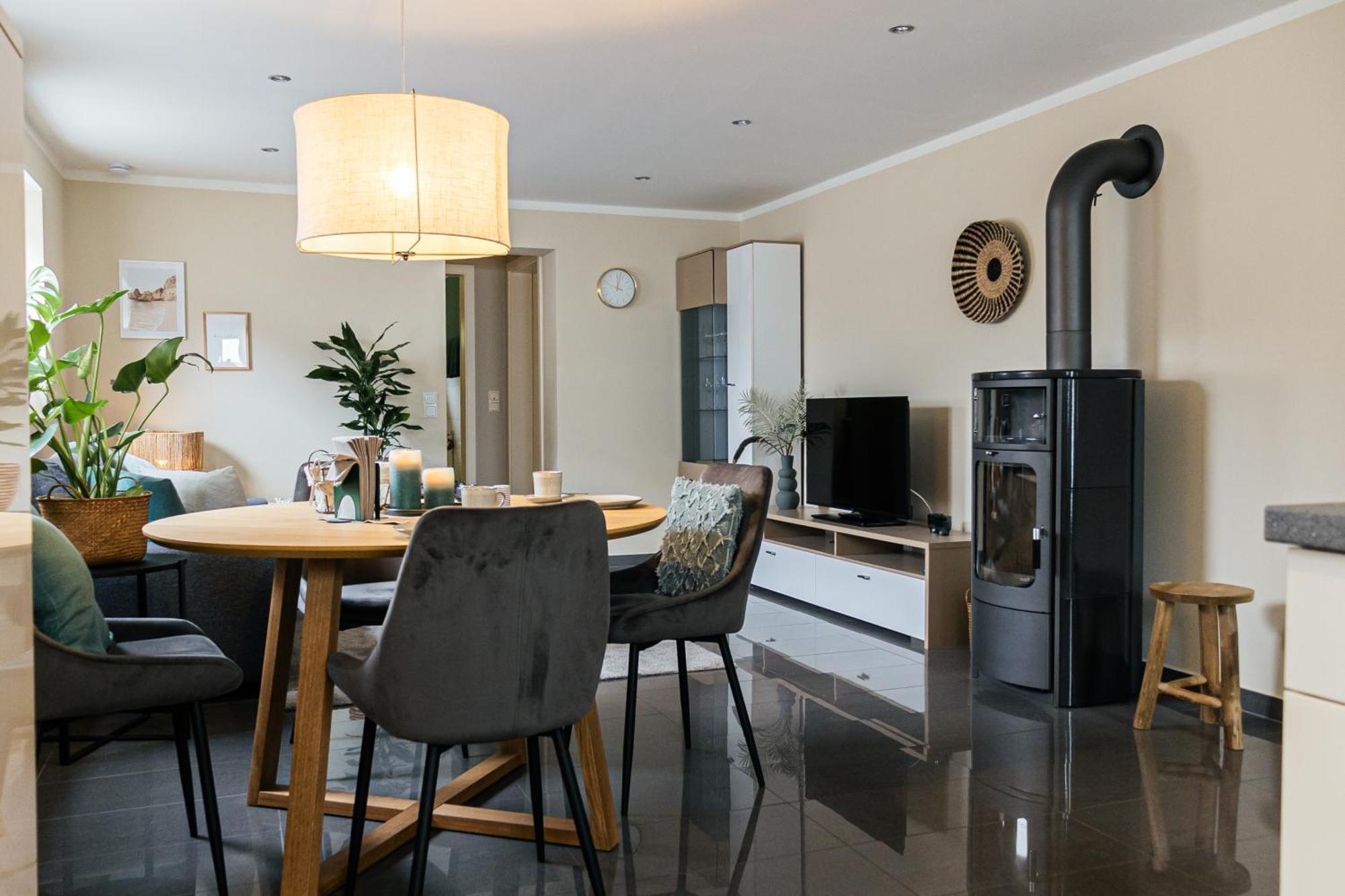 Idyllische Ferienwohnung Im Kraichgau Sinsheim Luaran gambar